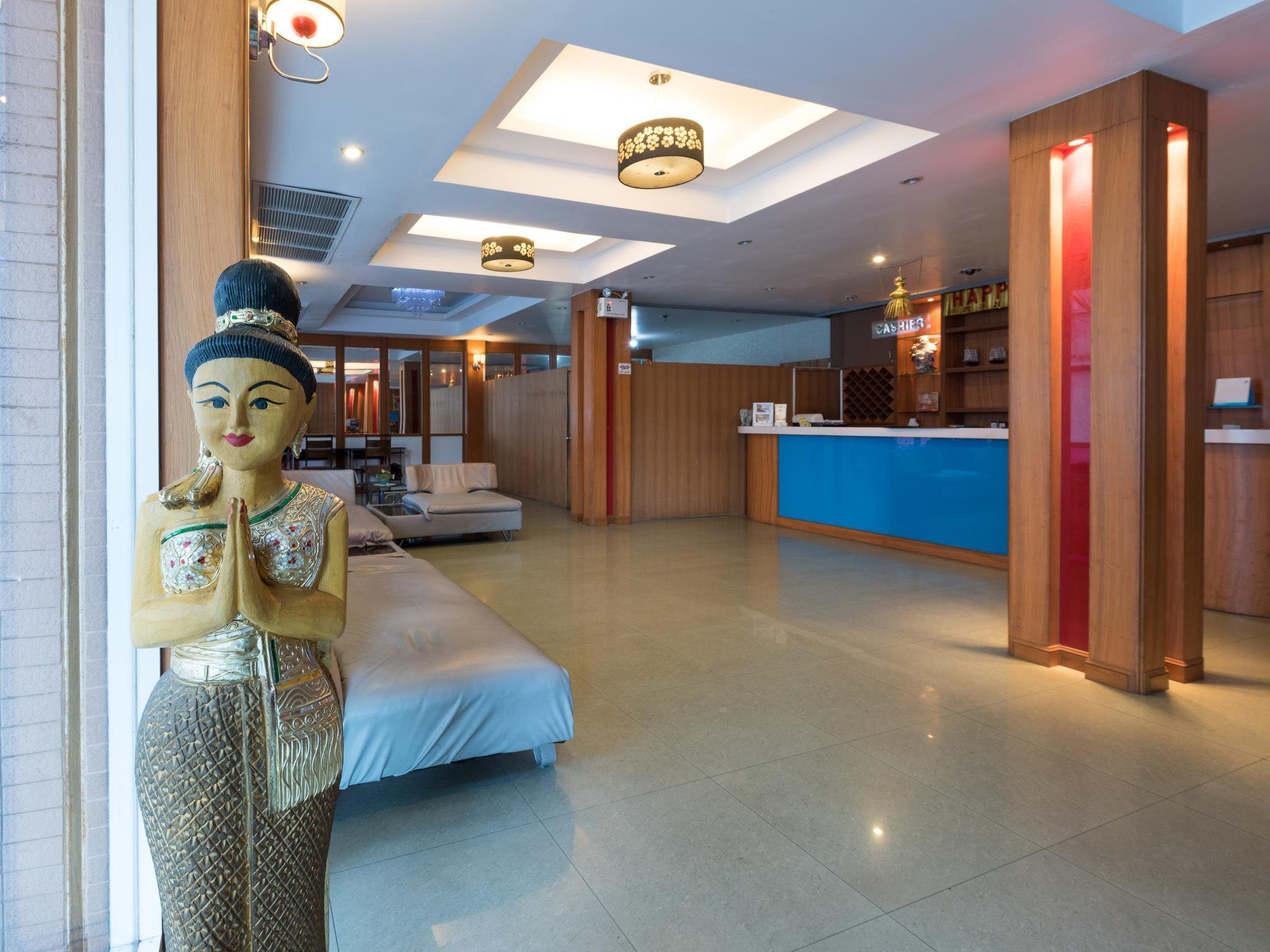 Dt Hotel - Pratunam Bangkok Exterior photo