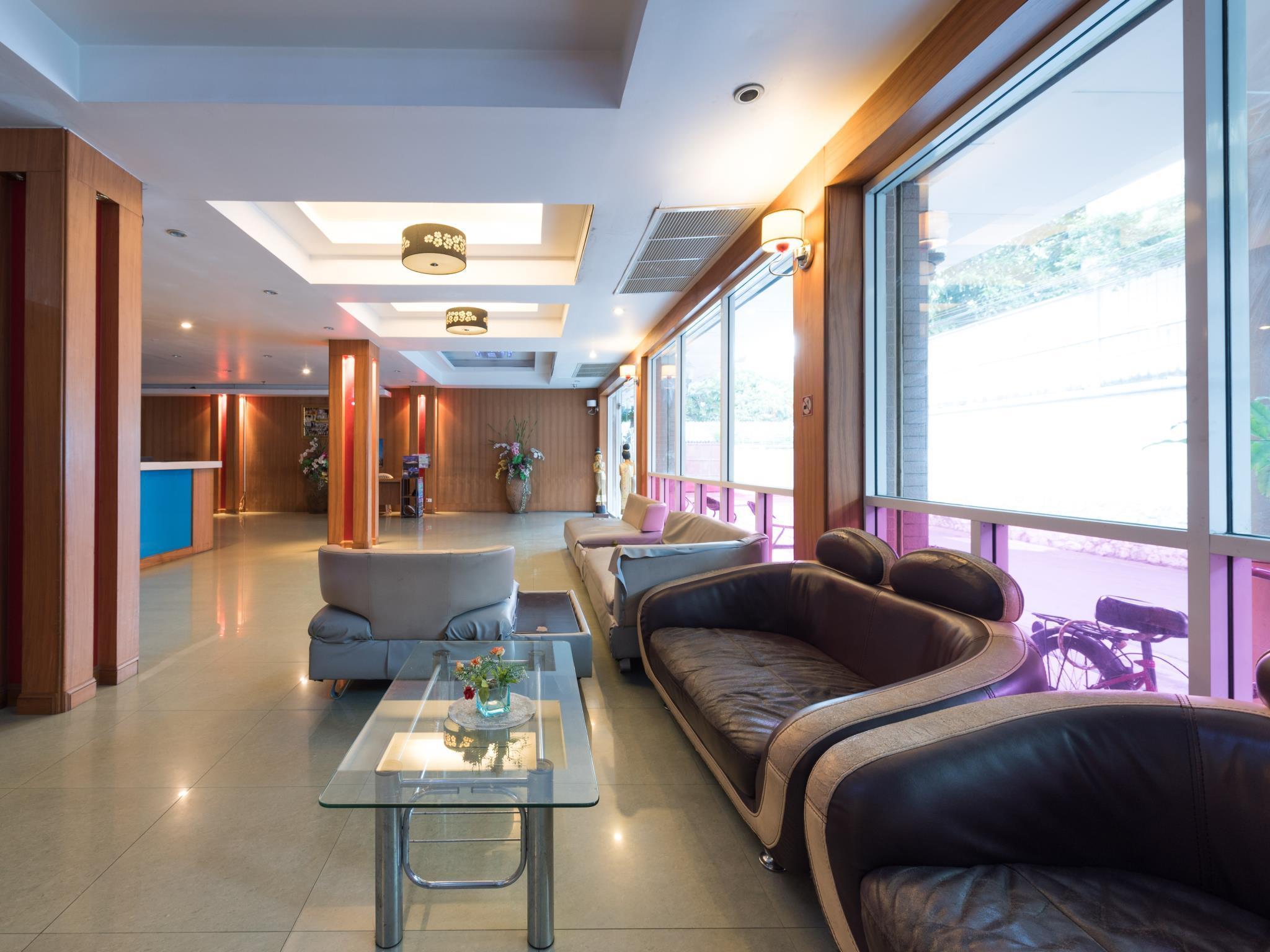 Dt Hotel - Pratunam Bangkok Exterior photo