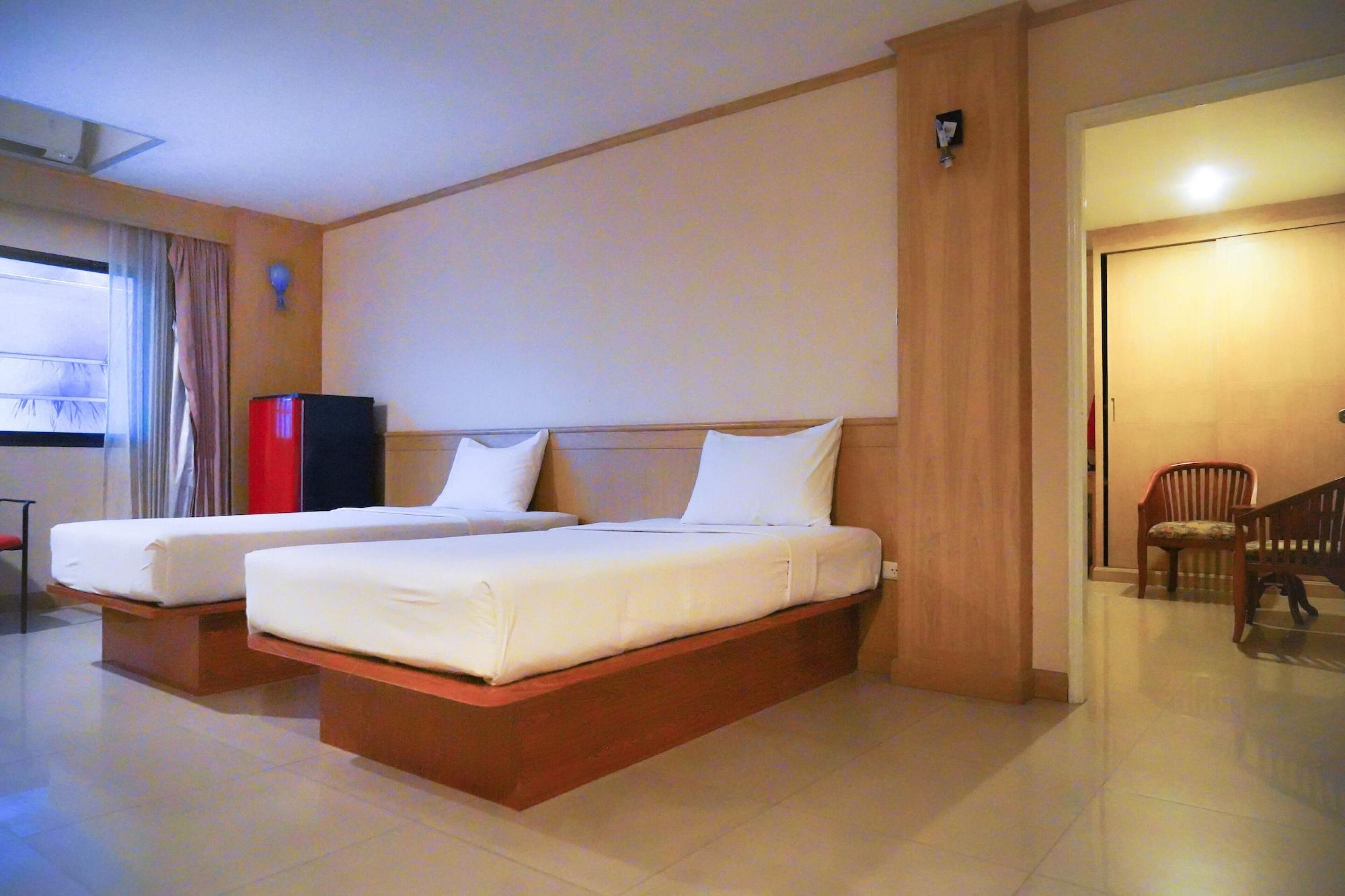 Dt Hotel - Pratunam Bangkok Exterior photo
